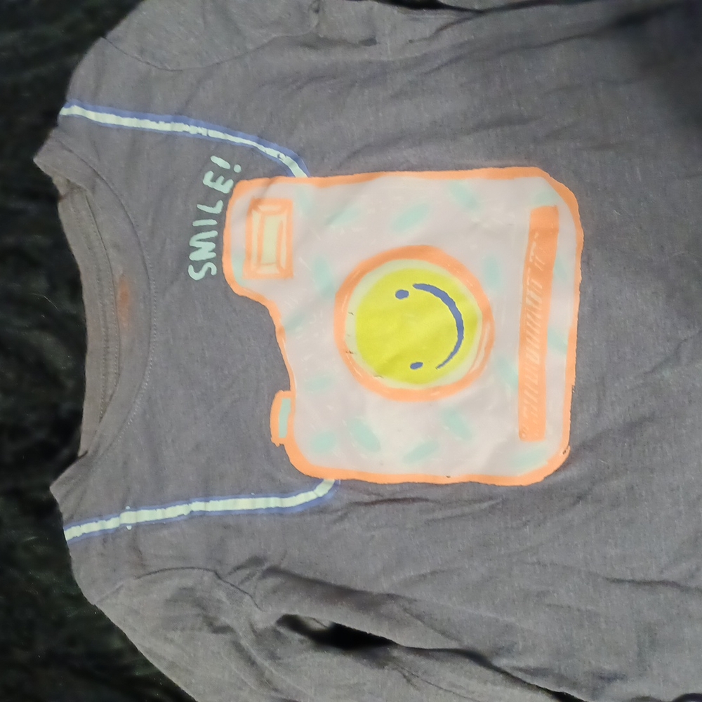 Shirt - Picture 2 of 2
